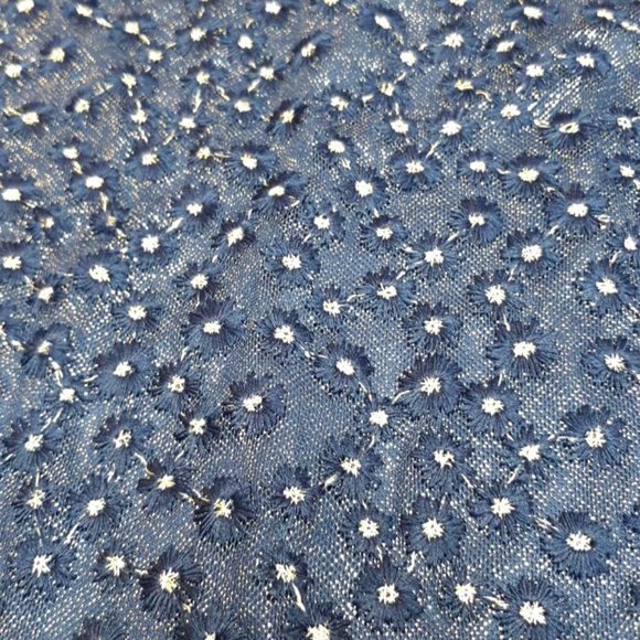 The limited top - Picture 2 of 7